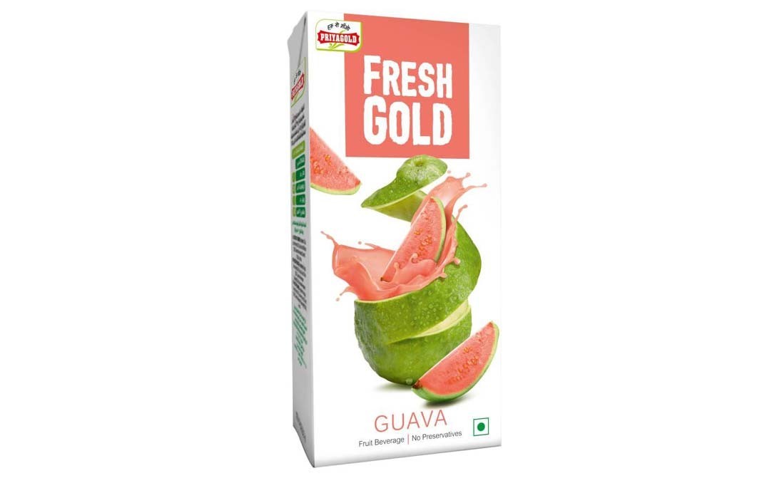 Priyagold Fresh Gold Guava   Tetra Pack  1 litre